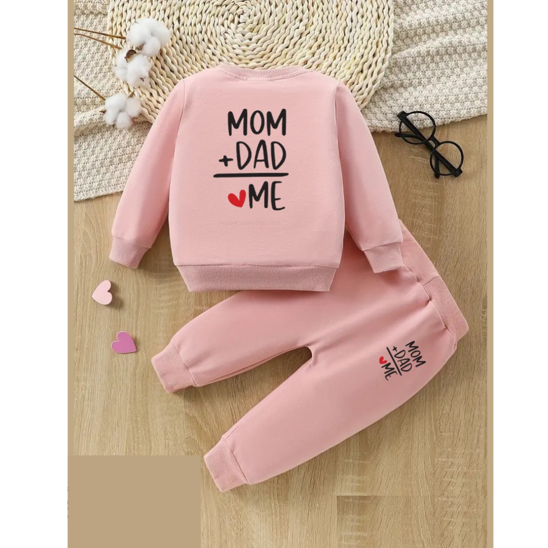 Mom Dad Love Me Kids 2Piece Set.