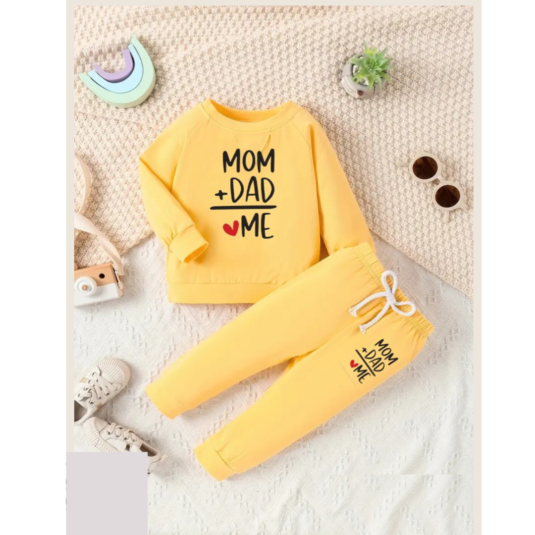 Mom Dad Love Me Kids 2Piece Set.