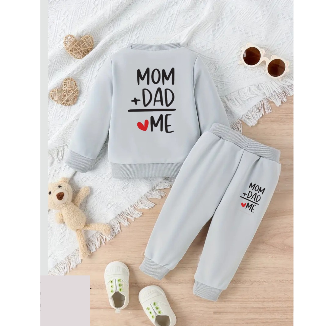Mom Dad Love Me Kids 2Piece Set.